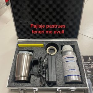 Pastrimi i fenerve te makines me avull